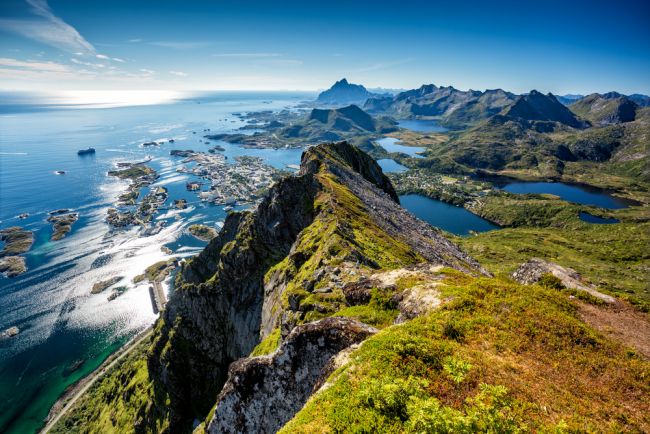 A Lofoten-szigetek csodái: csoportos utazás magyar idegenvezetéssel 2025.08.20-25.