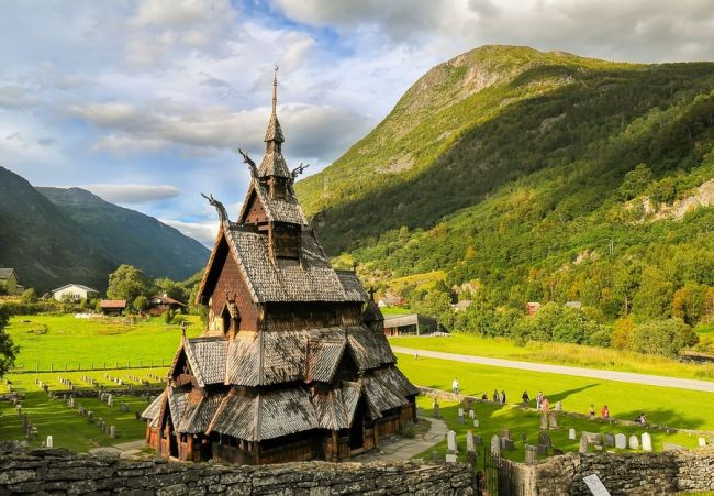 Oslo, Bergen és a norvég fjordok - csoportos nyári körutazás magyar idegenvezetéssel 2026.06.12-16.