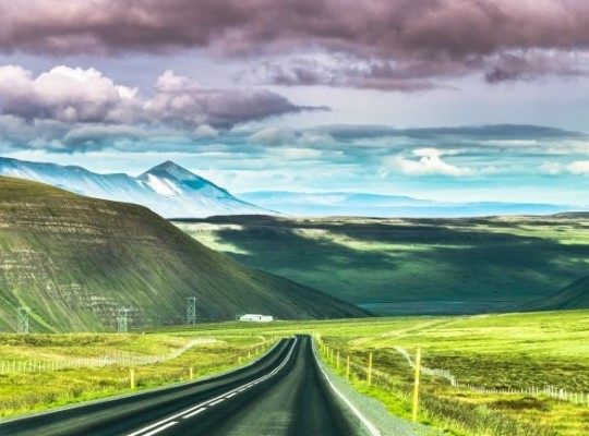 Izlandi kiscsoportos csillagtúra a gejzírek és a vulkánok földjén magyar idegenvezetéssel 2026.04.18-21. , , , , , , , , Csoportos utazások, Tavaszi csoportos utak, Különleges ajánlatok, Felfedezőutak, Izland