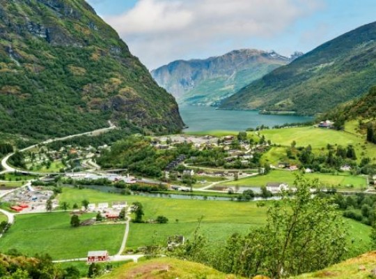 Oslo, Bergen és a norvég fjordok - csoportos körutazás magyar idegenvezetéssel 2027.05.12-16. , , , , , Csoportos utazások, Tavaszi csoportos utak, Norvégia