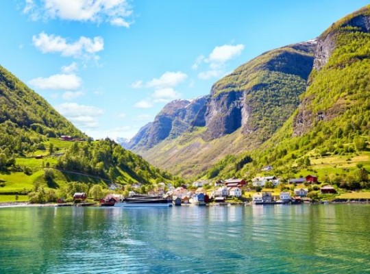 Oslo, Bergen és a norvég fjordok - csoportos körutazás magyar idegenvezetéssel 2027.05.28.-06.01. , , , , , Csoportos utazások, Tavaszi csoportos utak, Norvégia